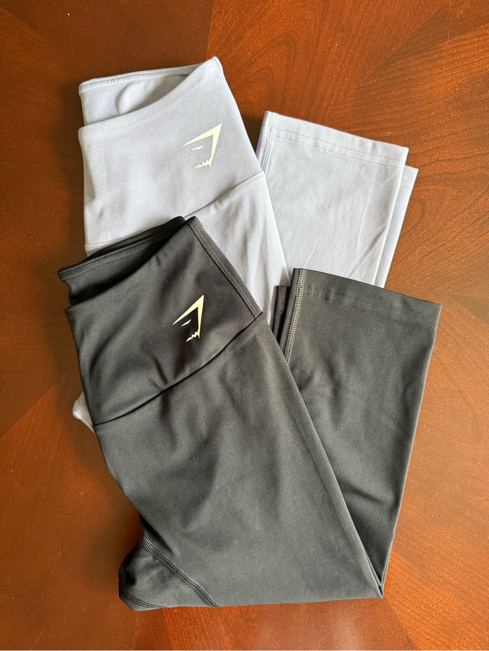 Gymshark Bundle Black / Gray Performance Cropped Leggings SzSM NWOT